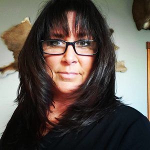 Meet your Posher, Lori